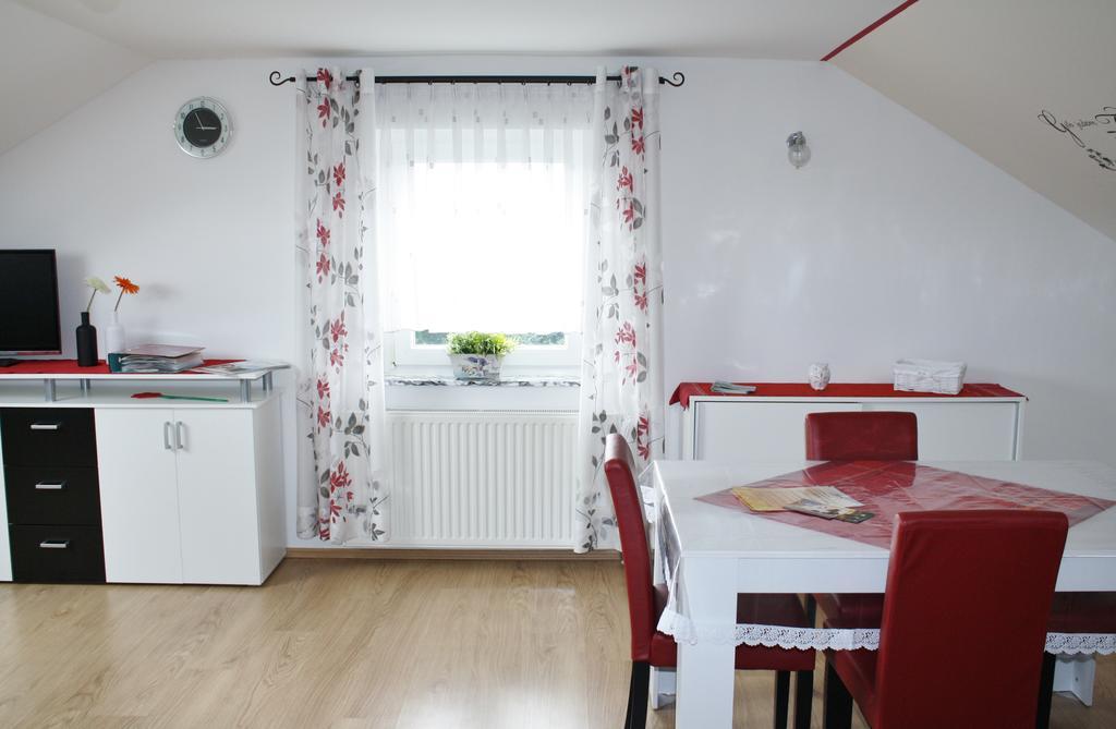 Ferienwohnung Lotte Leipheim Ngoại thất bức ảnh